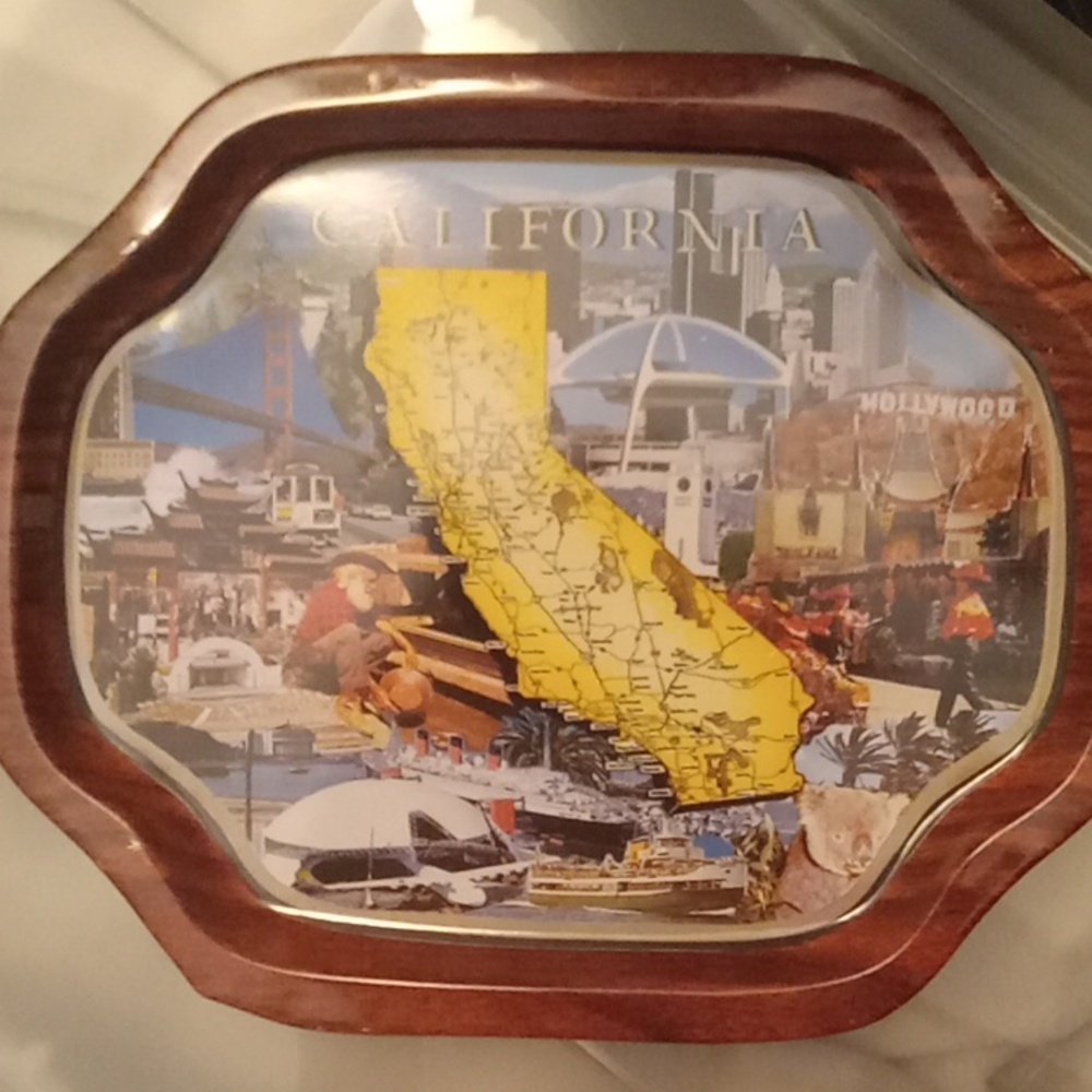 Vintage California Trays 2 ct - Picture 2 of 2